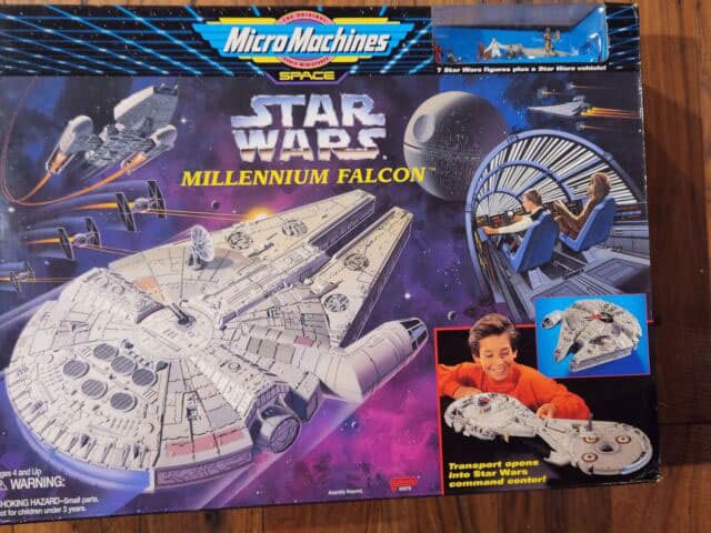 Star Wars Micro Machines Millennium Falcon Playset